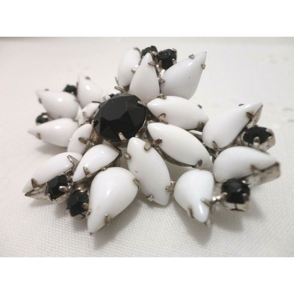 Vintage Milk Glass and Black Rhinestone Floral Design Brooch - Picture 2 of 4